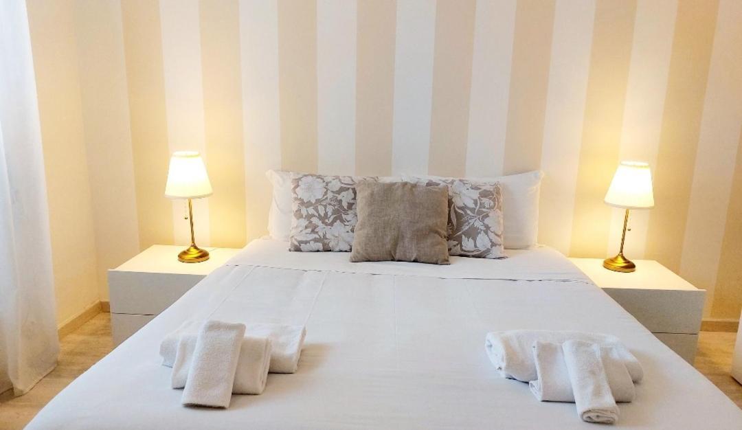 Bbhome Stylish Gold Apartment Near Trastevere Station โรม ภายนอก รูปภาพ